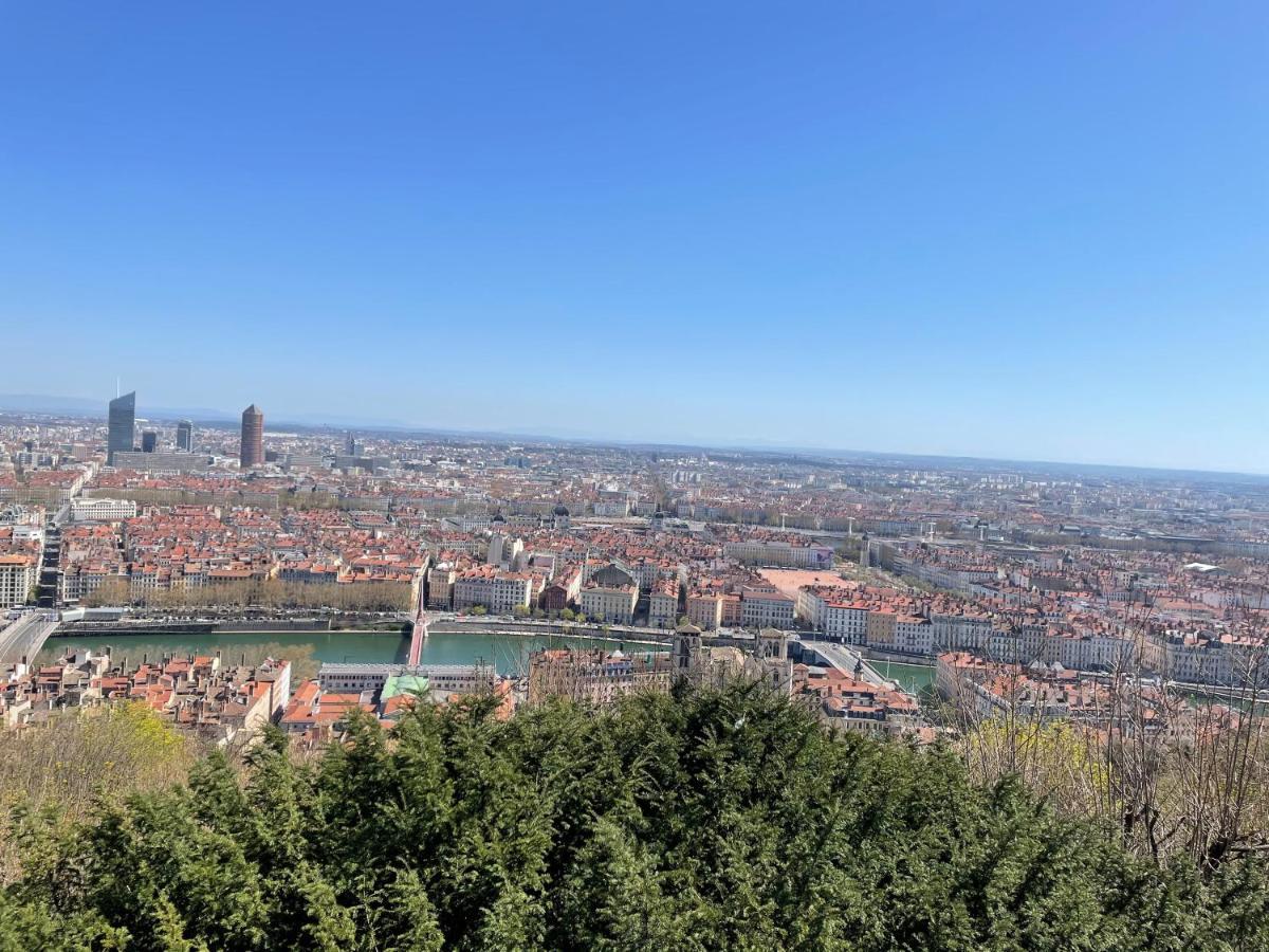 Hotel Ibis Budget Lyon Sud Saint-Fons A7 ภายนอก รูปภาพ
