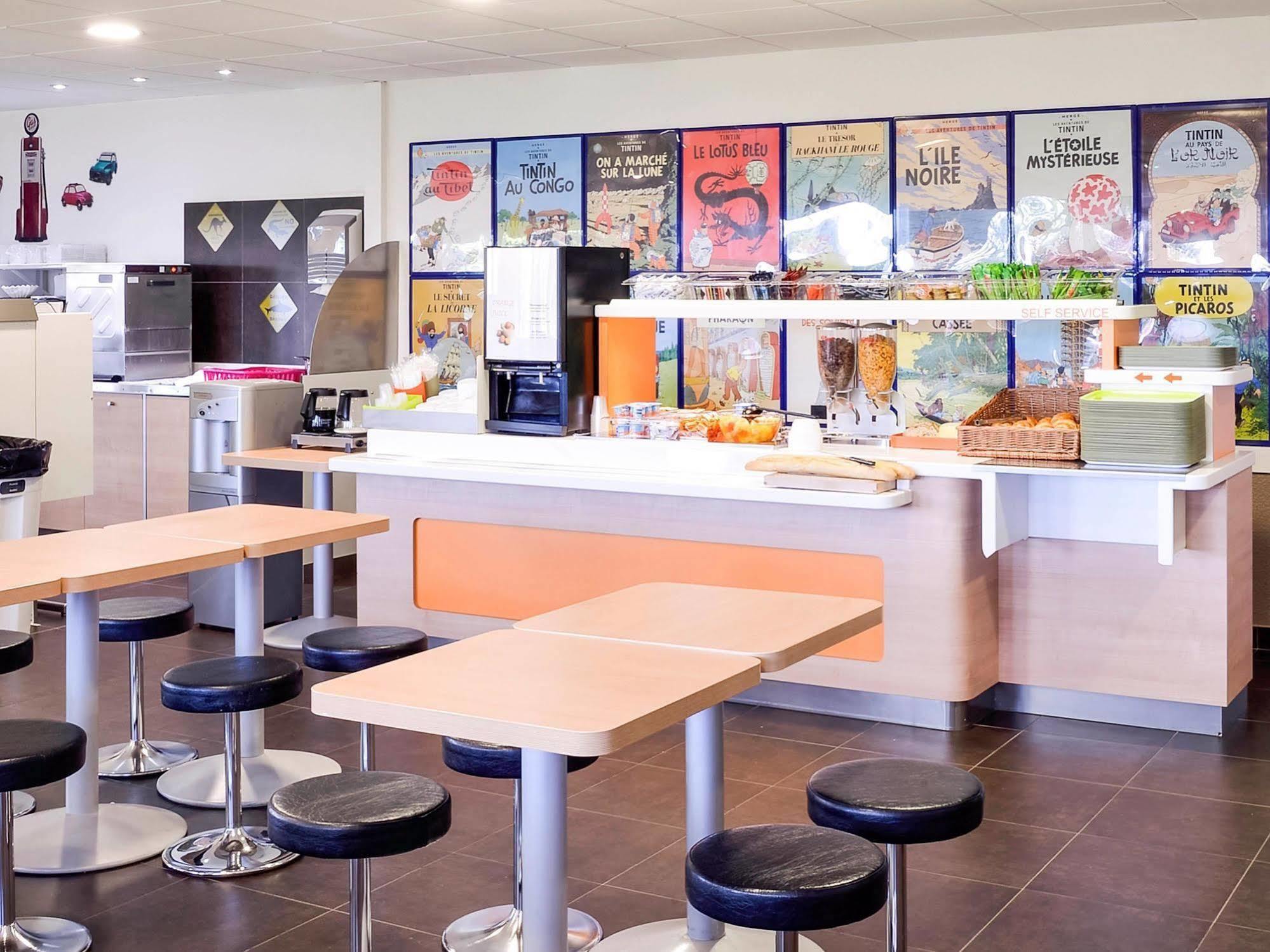 Hotel Ibis Budget Lyon Sud Saint-Fons A7 ภายนอก รูปภาพ