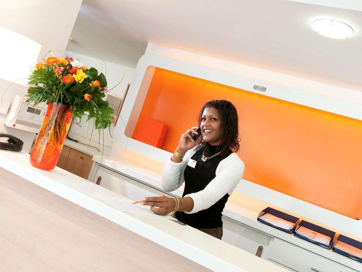 Hotel Ibis Budget Lyon Sud Saint-Fons A7 ภายนอก รูปภาพ